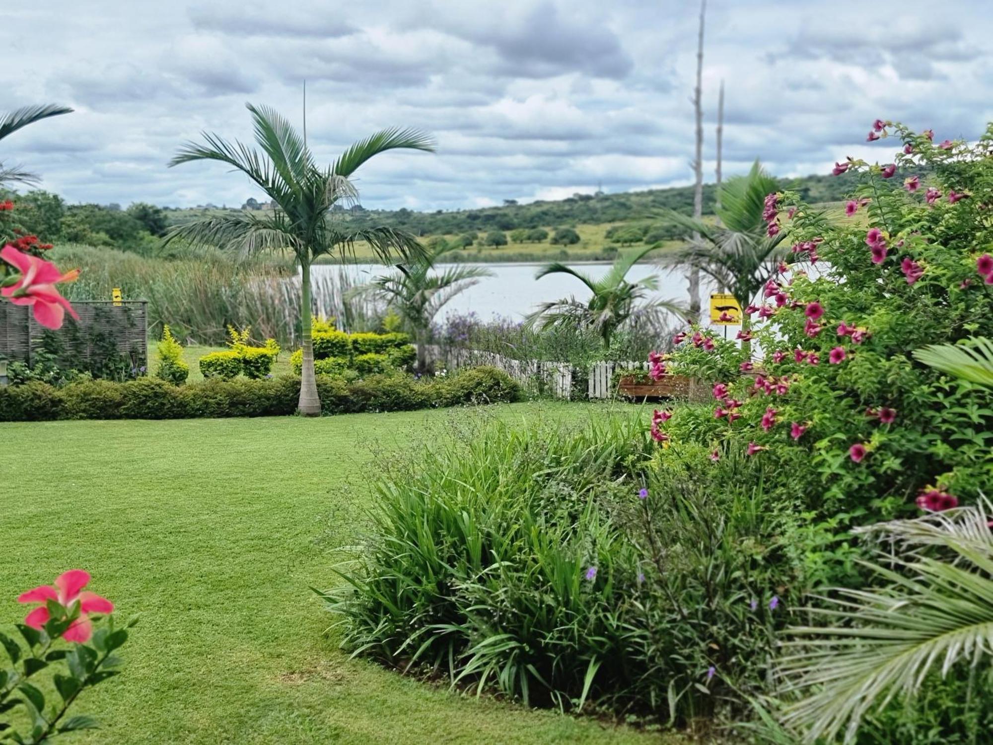 Goggas Nest Bnb & Restaurant Matsapha Esterno foto