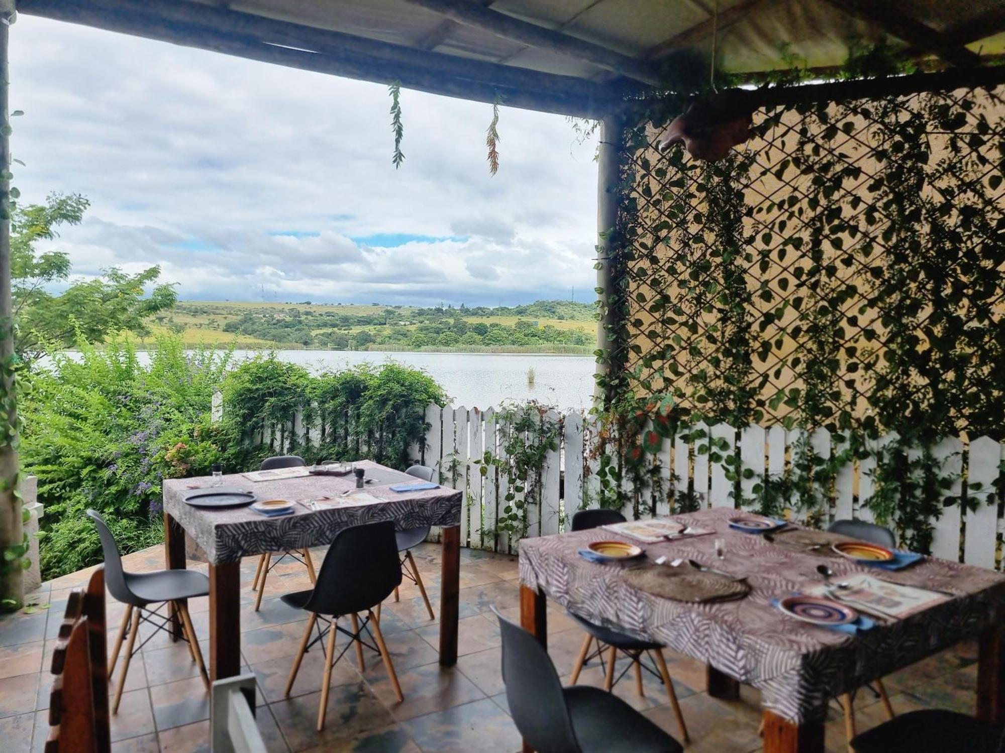 Goggas Nest Bnb & Restaurant Matsapha Esterno foto